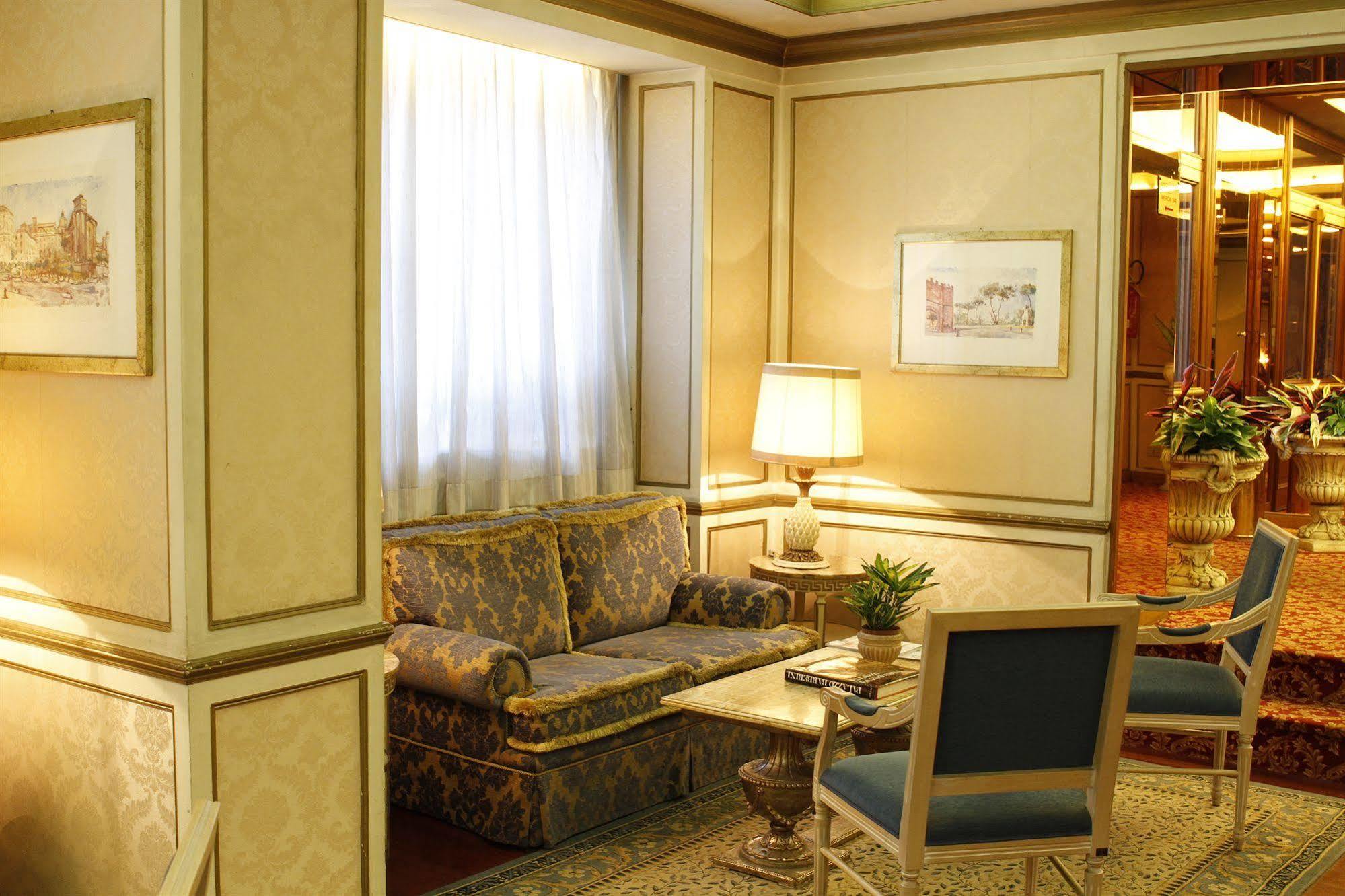 Eliseo Hotell 4*